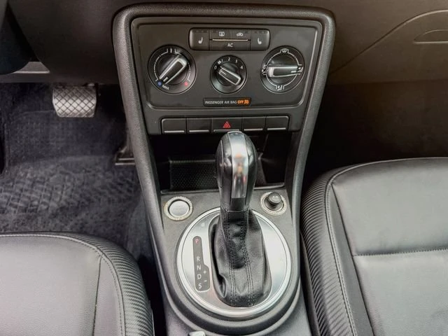 2012 Volkswagen A5 Beetle - Image 15 of 20
