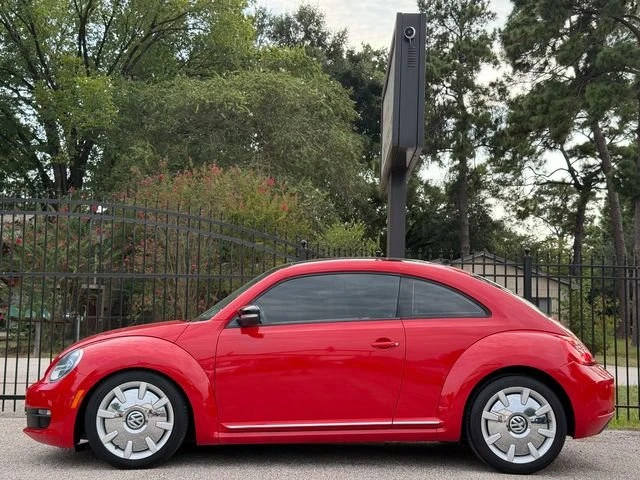 2012 Volkswagen A5 Beetle - Image 8 of 20