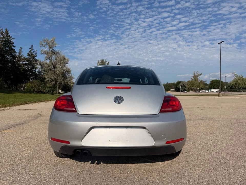 2012 Volkswagen A5 Beetle - Image 6 of 7