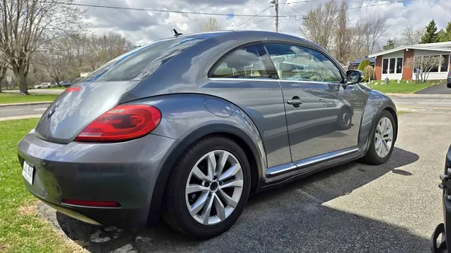 2012 Volkswagen Beetle