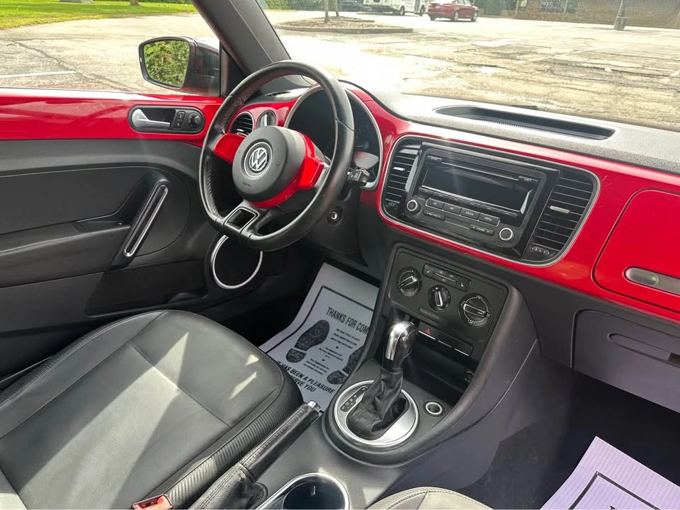 2012 Volkswagen A5 Beetle - Image 11 of 13
