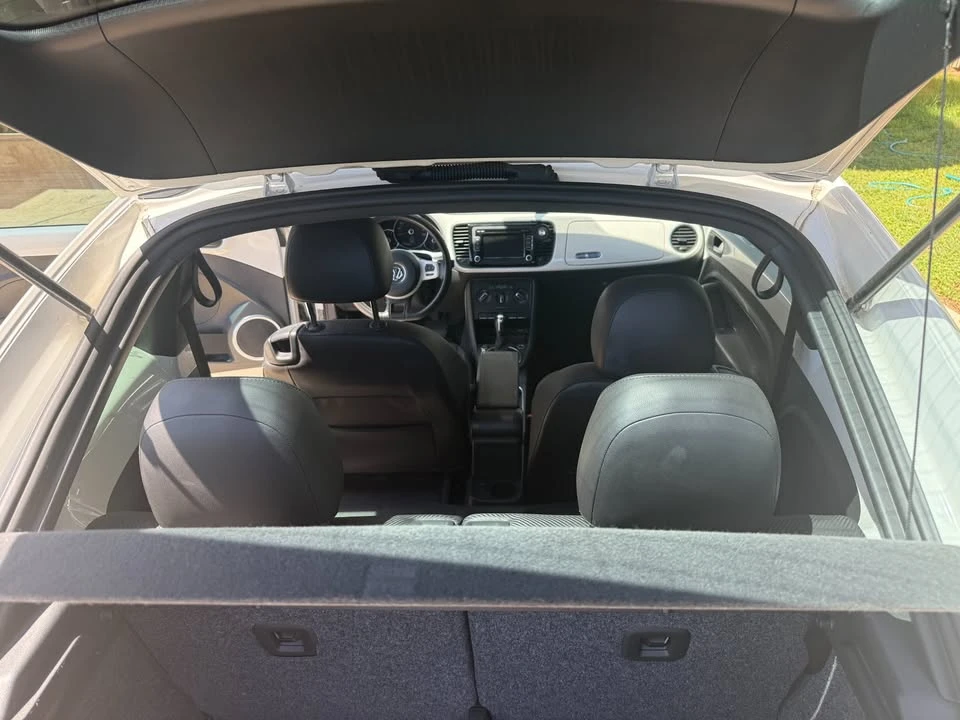 2012 Volkswagen A5 Beetle - Image 9 of 13