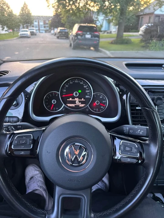 2012 Volkswagen A5 Beetle - Image 11 of 11