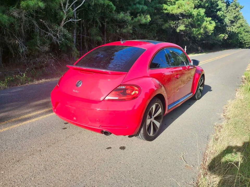 2012 Volkswagen A5 Beetle - Image 6 of 7