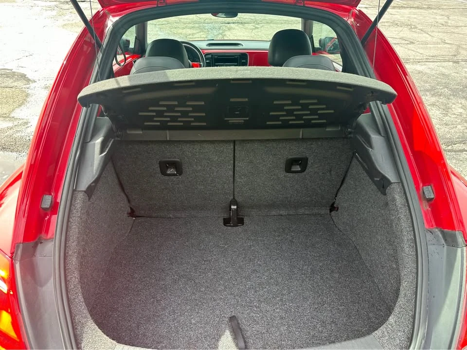 2012 Volkswagen A5 Beetle - Image 3 of 13