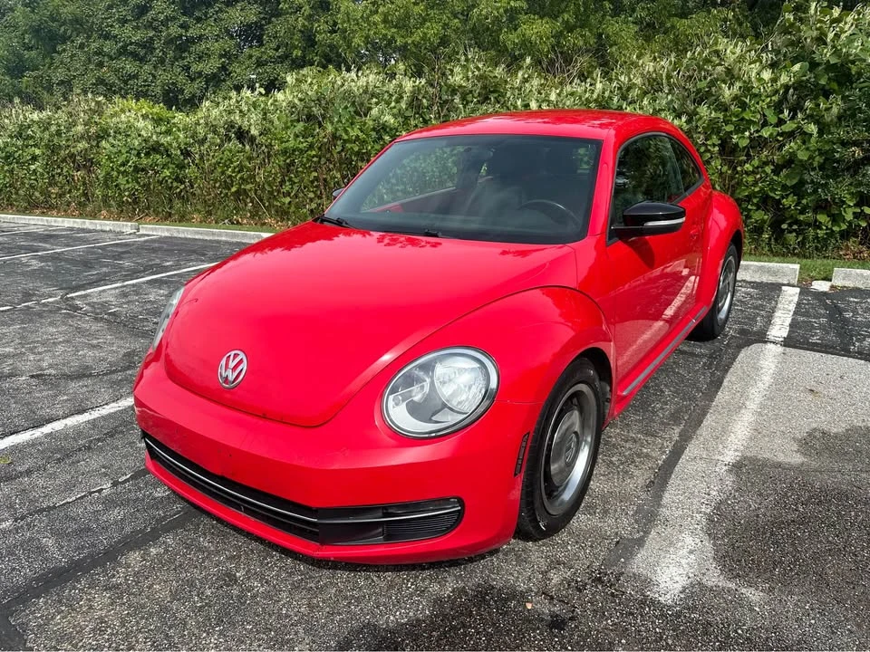 2012 Volkswagen A5 Beetle - Image 5 of 13