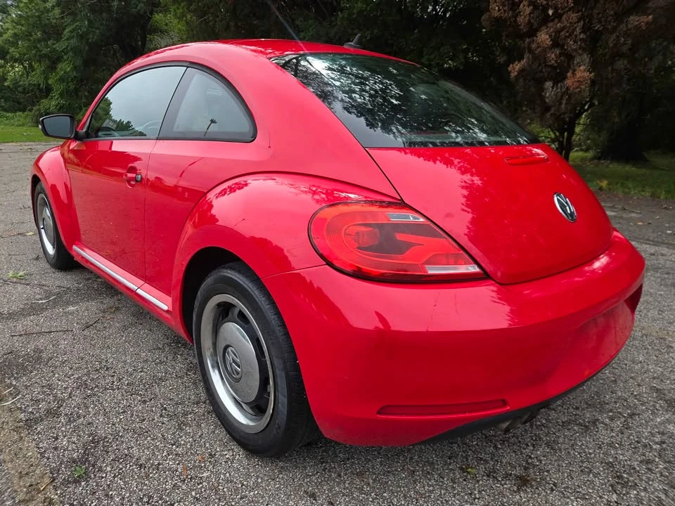 2012 Volkswagen A5 Beetle - Image 4 of 20