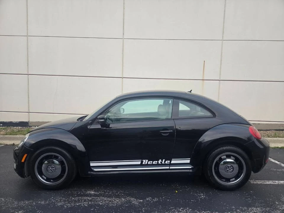 2012 Volkswagen A5 Beetle - Image 3 of 17
