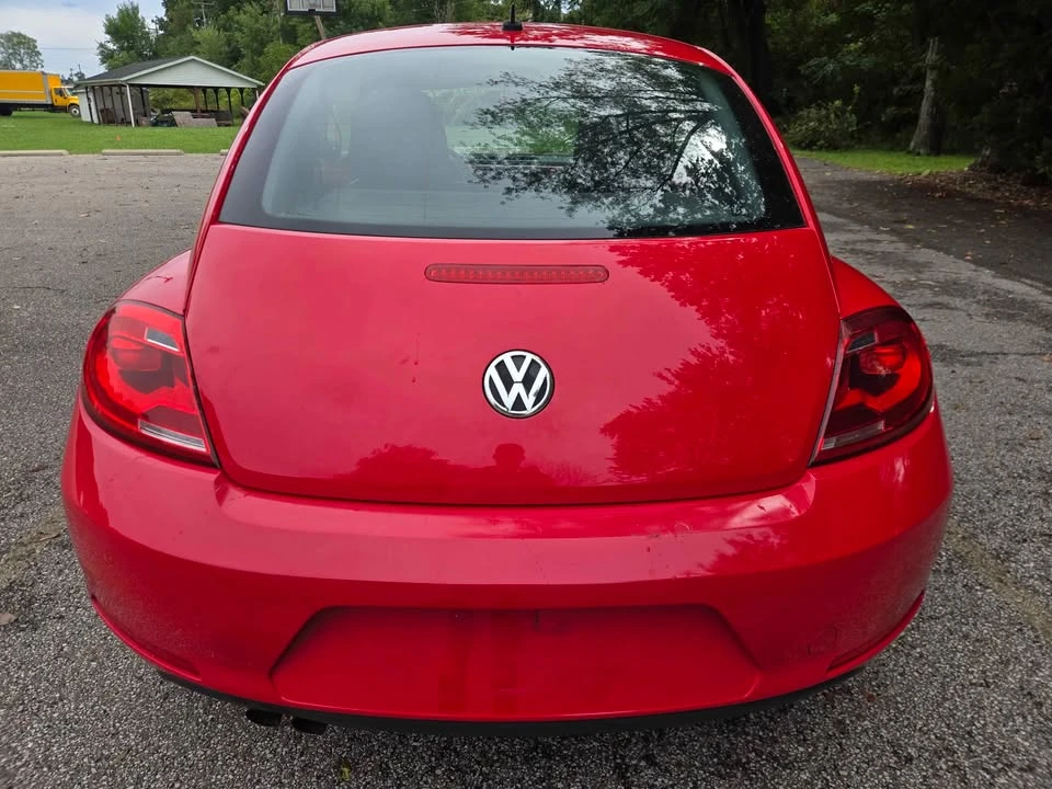 2012 Volkswagen A5 Beetle - Image 5 of 20