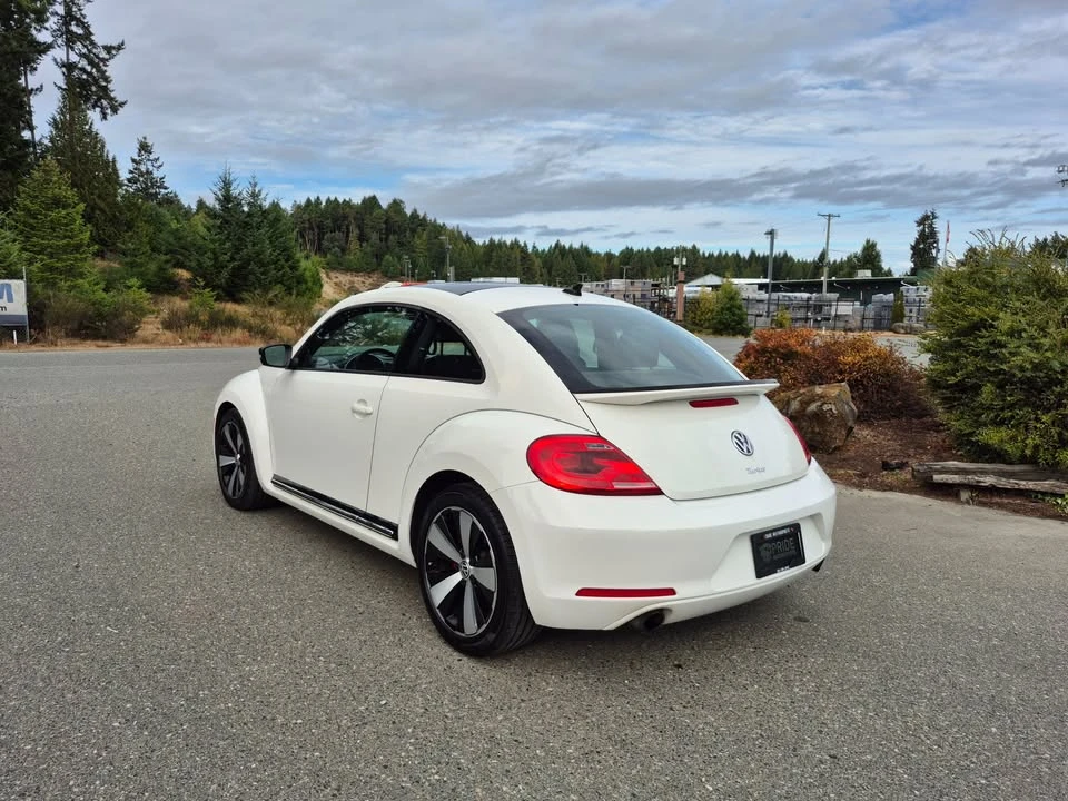 2012 Volkswagen A5 Beetle - Image 8 of 20