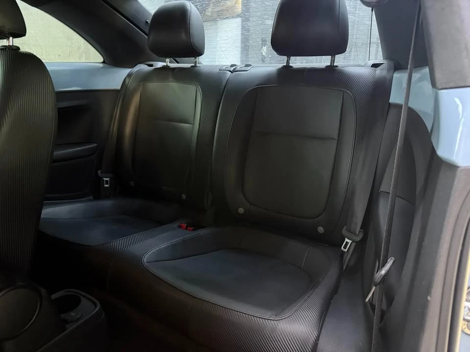 2012 Volkswagen A5 Beetle - Image 11 of 16
