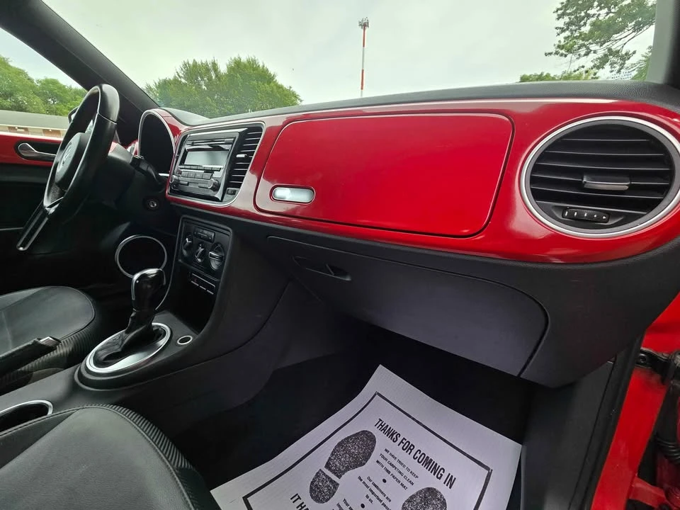 2012 Volkswagen A5 Beetle - Image 15 of 20