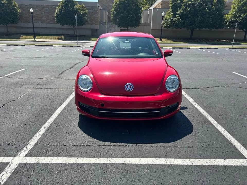 2012 Volkswagen A5 Beetle - Image 7 of 16