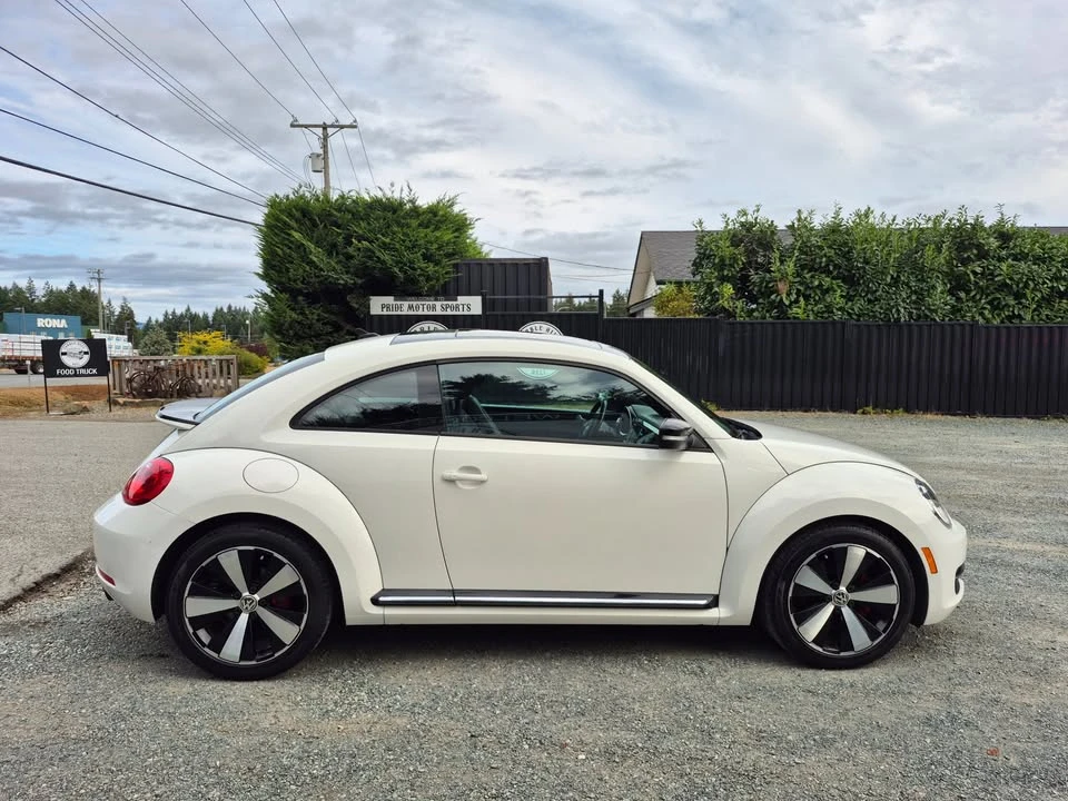 2012 Volkswagen A5 Beetle - Image 5 of 20