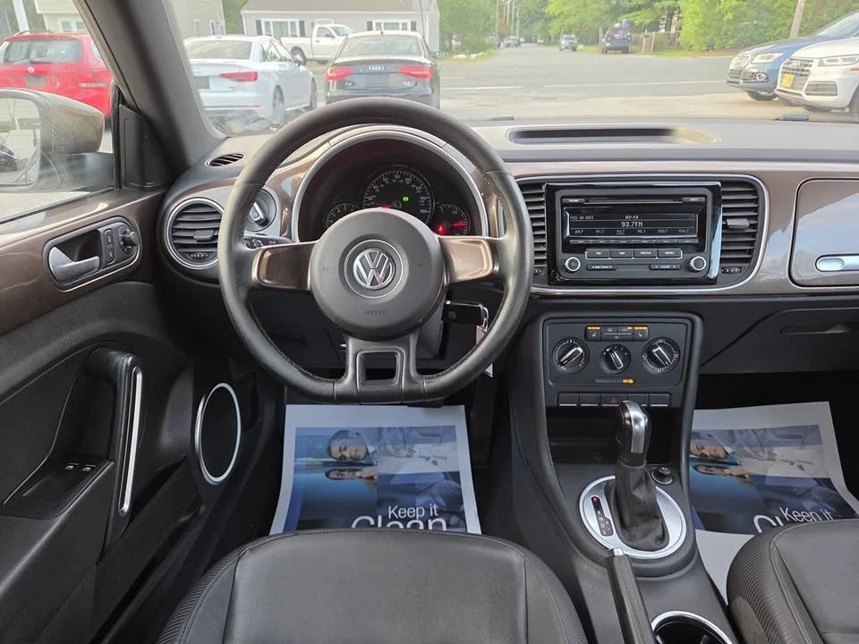 2012 Volkswagen A5 Beetle - Image 17 of 20