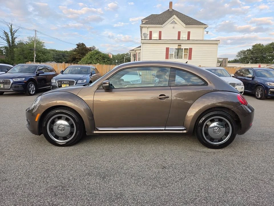 2012 Volkswagen A5 Beetle - Image 2 of 20