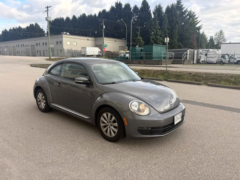 2012 Volkswagen A5 Beetle - Image 7 of 12