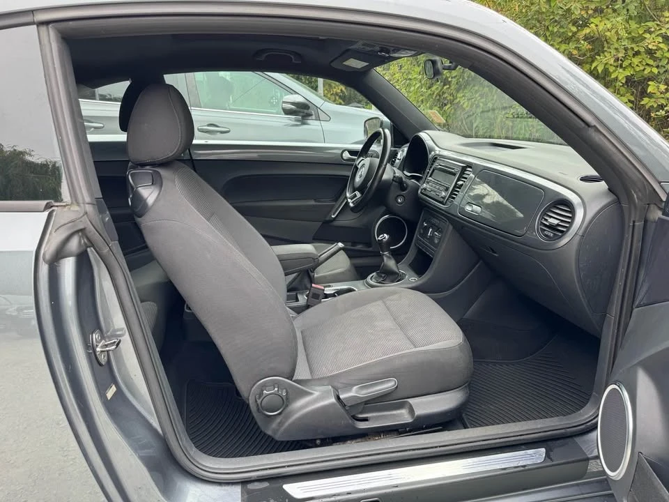 2012 Volkswagen A5 Beetle - Image 15 of 15