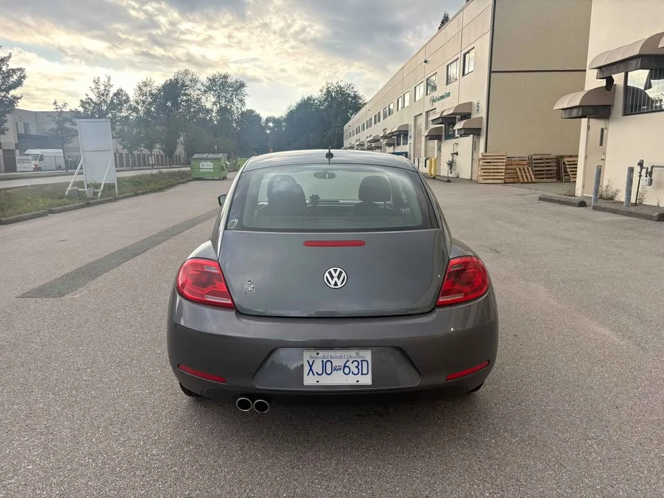 2012 Volkswagen A5 Beetle - Image 4 of 12
