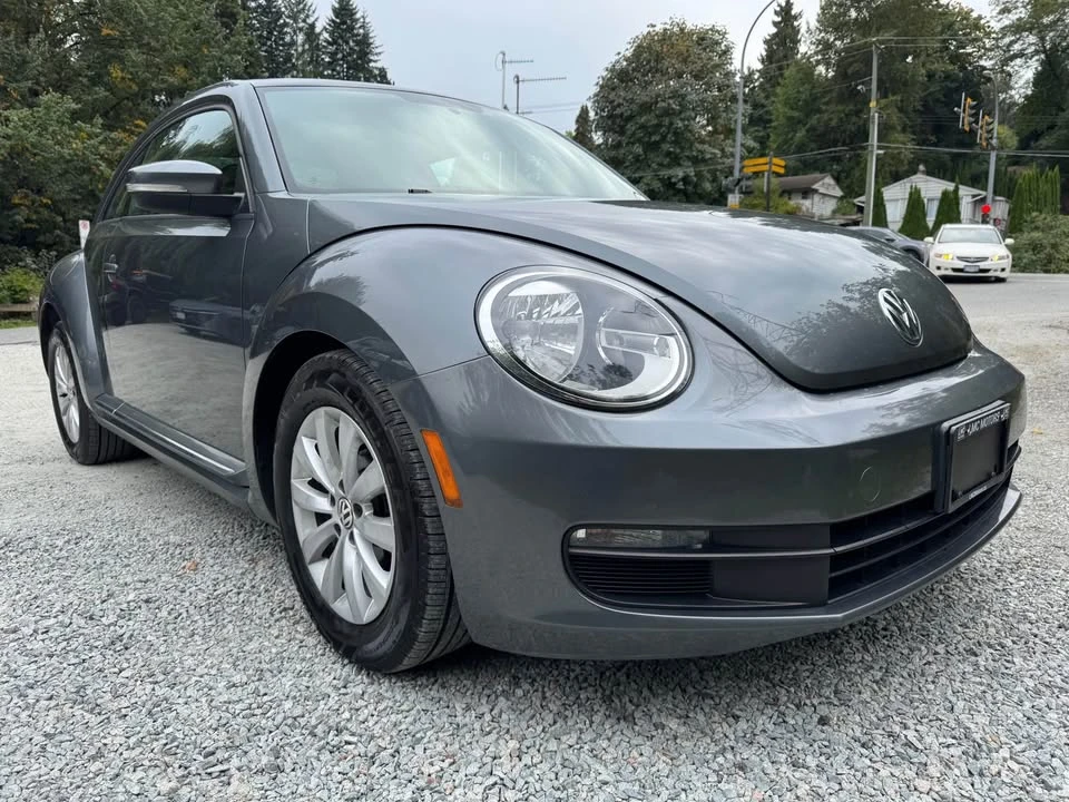 2012 Volkswagen A5 Beetle - Image 5 of 13