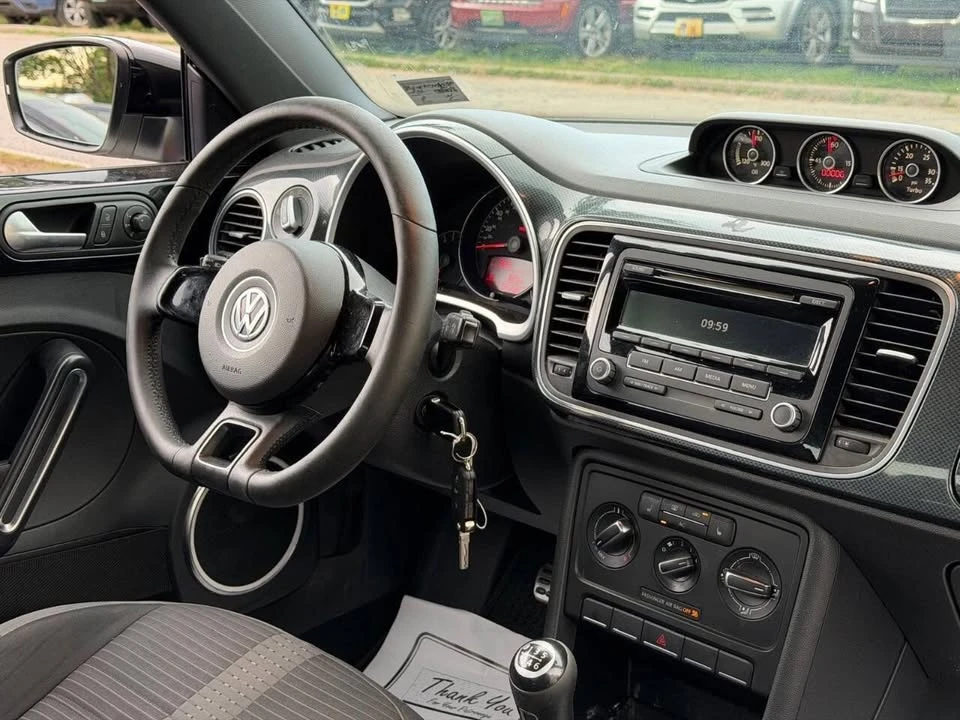 2012 Volkswagen A5 Beetle - Image 15 of 20