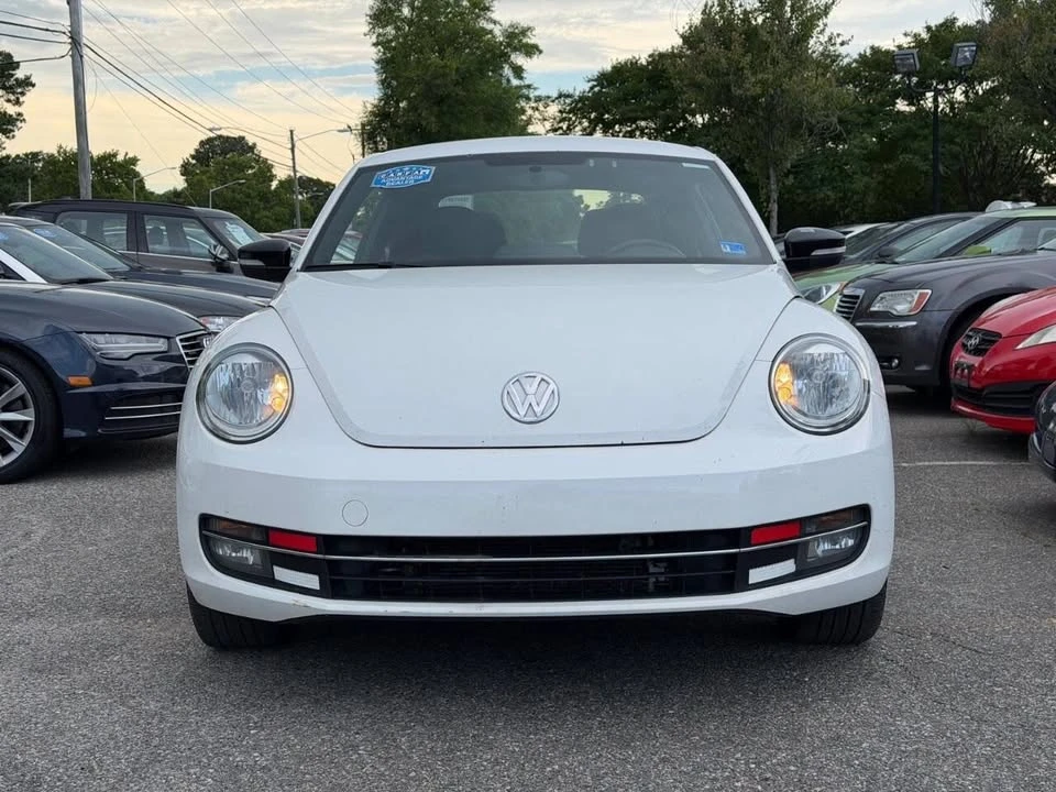 2012 Volkswagen A5 Beetle - Image 2 of 20