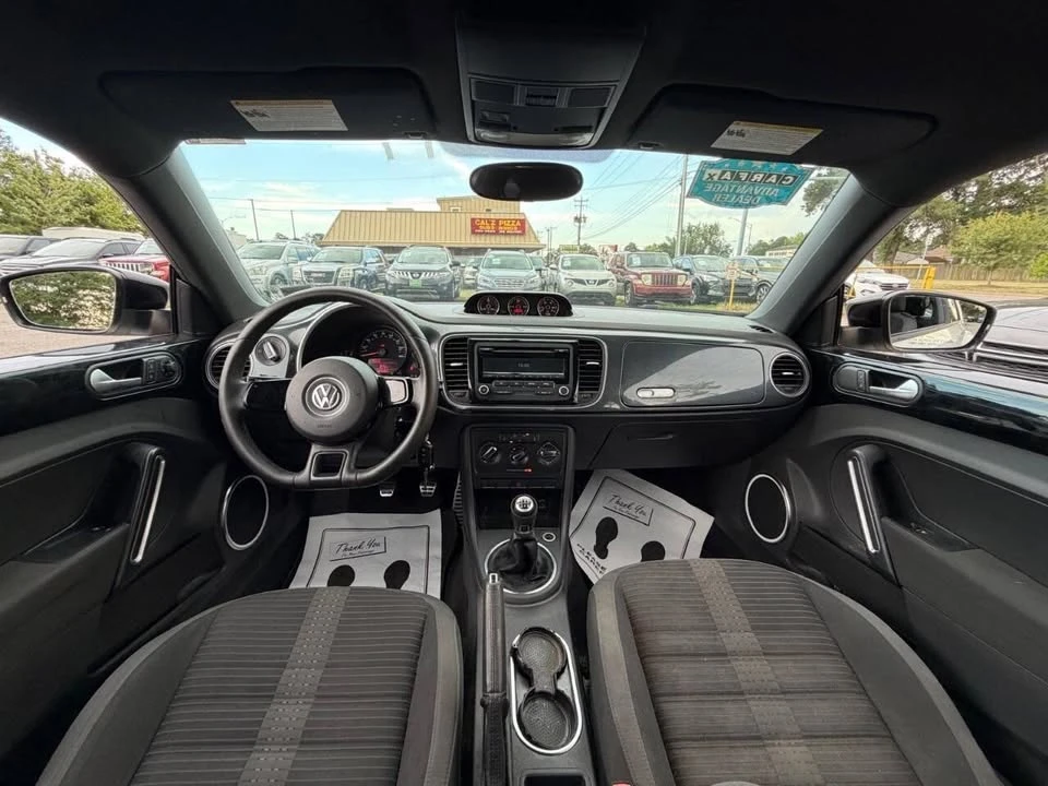 2012 Volkswagen A5 Beetle - Image 19 of 20