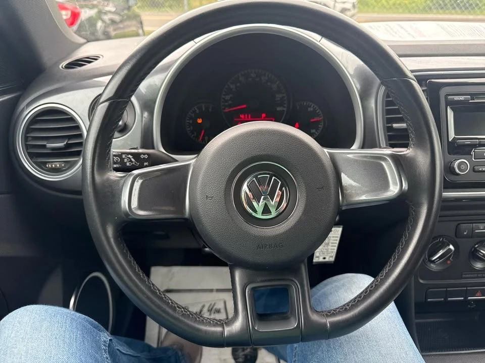 2012 Volkswagen A5 Beetle - Image 7 of 14
