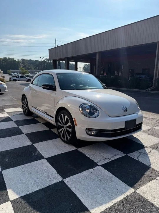 2012 Volkswagen A5 Beetle - Image 7 of 10