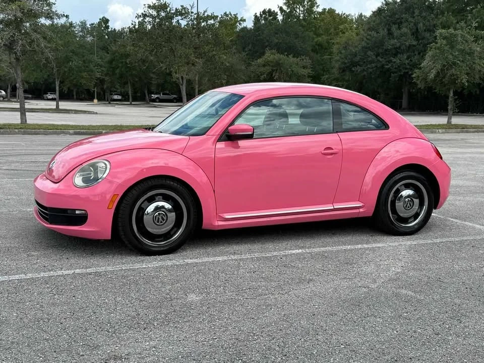 2012 Volkswagen A5 Beetle - Image 7 of 20