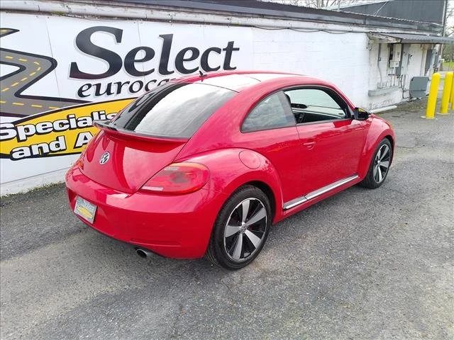 2012 Volkswagen A5 Beetle - Image 2 of 10