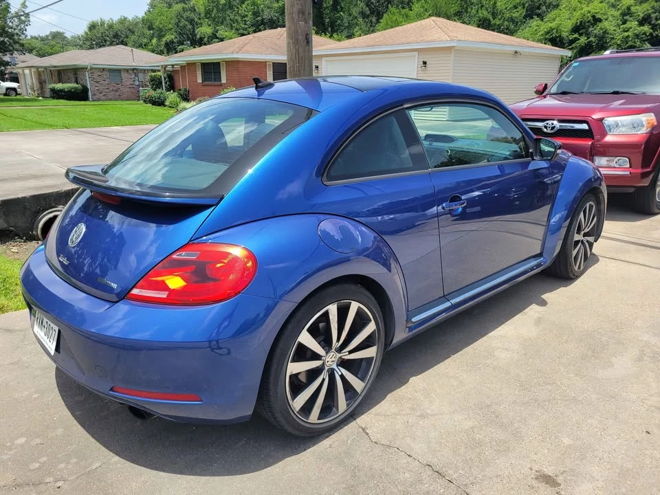 2012 Volkswagen A5 Beetle - Image 4 of 8