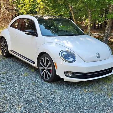 2012 Volkswagen Beetle Turbo Fender Edition