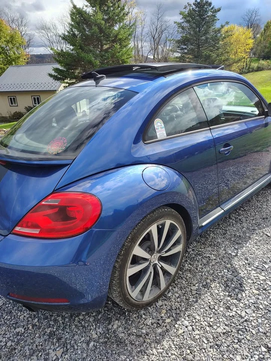 2012 Volkswagen A5 Beetle - Image 7 of 16
