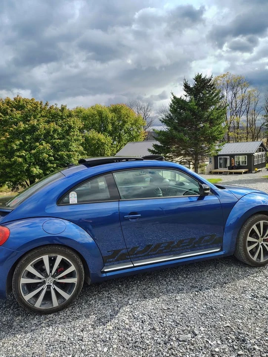 2012 Volkswagen A5 Beetle - Image 2 of 16