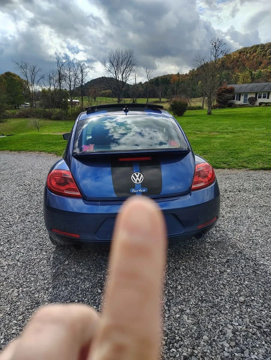 2012 Volkswagen A5 Beetle - Image 9 of 16