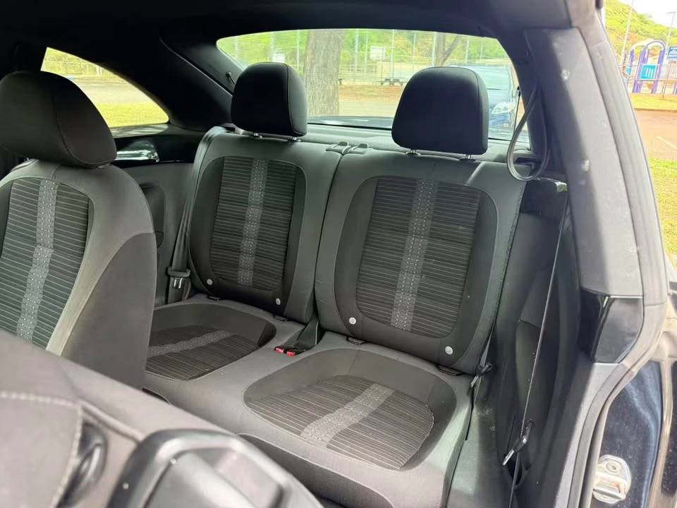 2012 Volkswagen A5 Beetle - Image 8 of 8