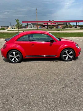 2012 Volkswagen Beetle Turbo Hatchback 2D