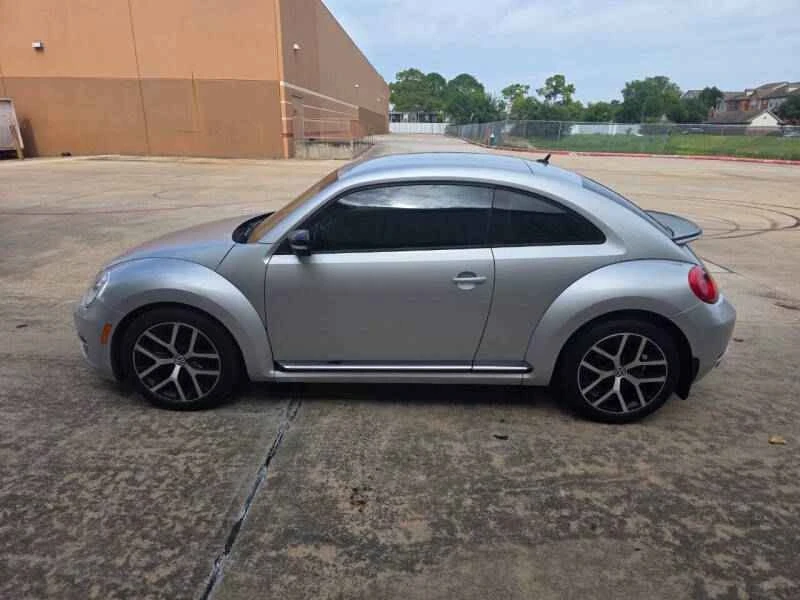 2012 Volkswagen A5 Beetle - Image 4 of 20