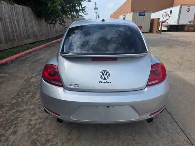 2012 Volkswagen A5 Beetle - Image 8 of 20
