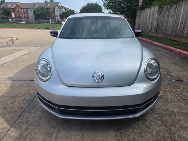 2012 Volkswagen A5 Beetle - Image 7 of 20