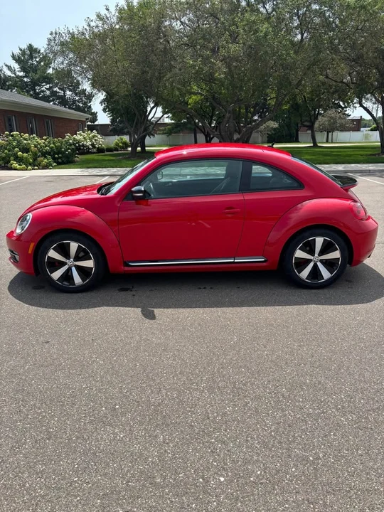 2012 Volkswagen A5 Beetle - Image 2 of 20