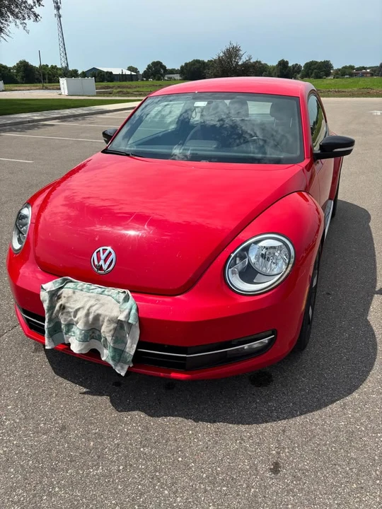 2012 Volkswagen A5 Beetle - Image 4 of 20