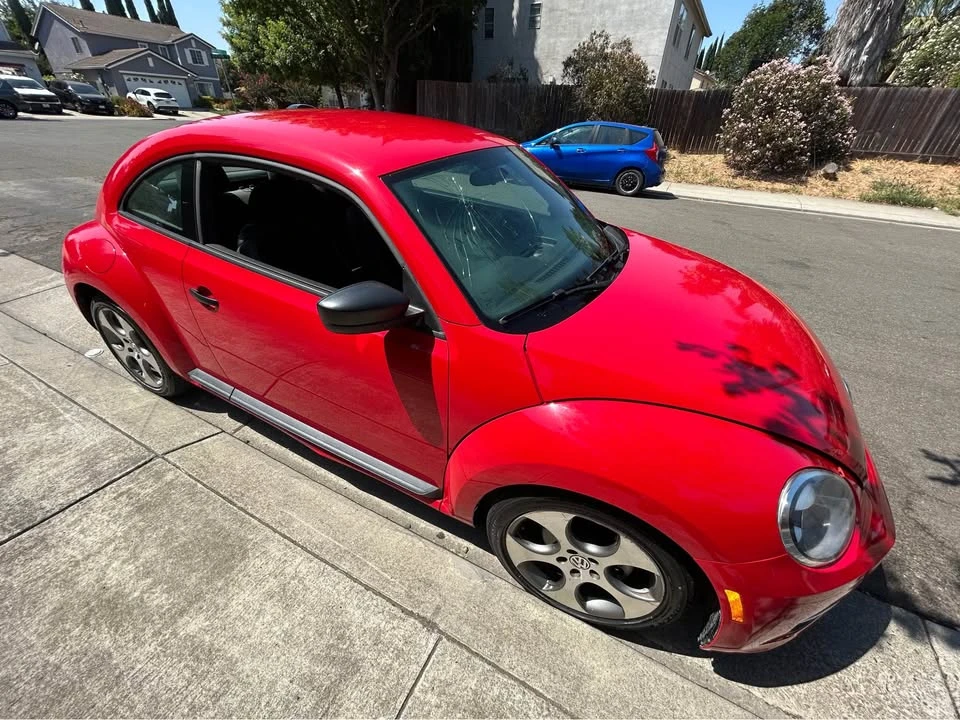 2012 Volkswagen A5 Beetle - Image 12 of 16