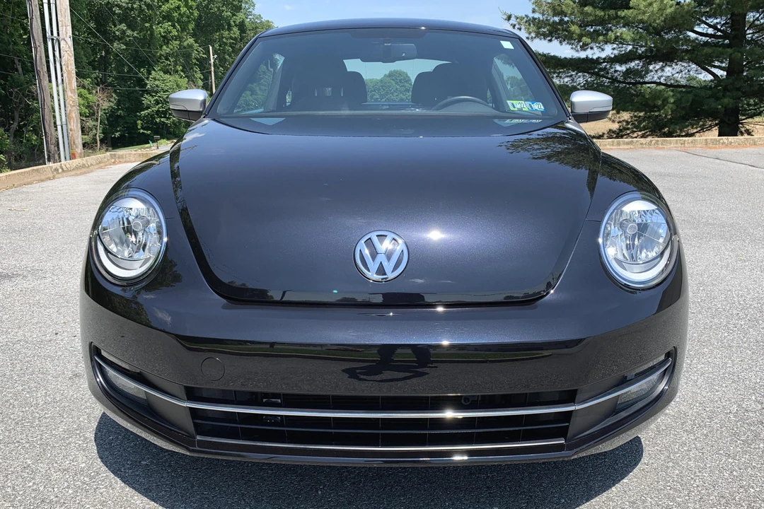 2012 Volkswagen A5 Beetle - Image 2 of 5