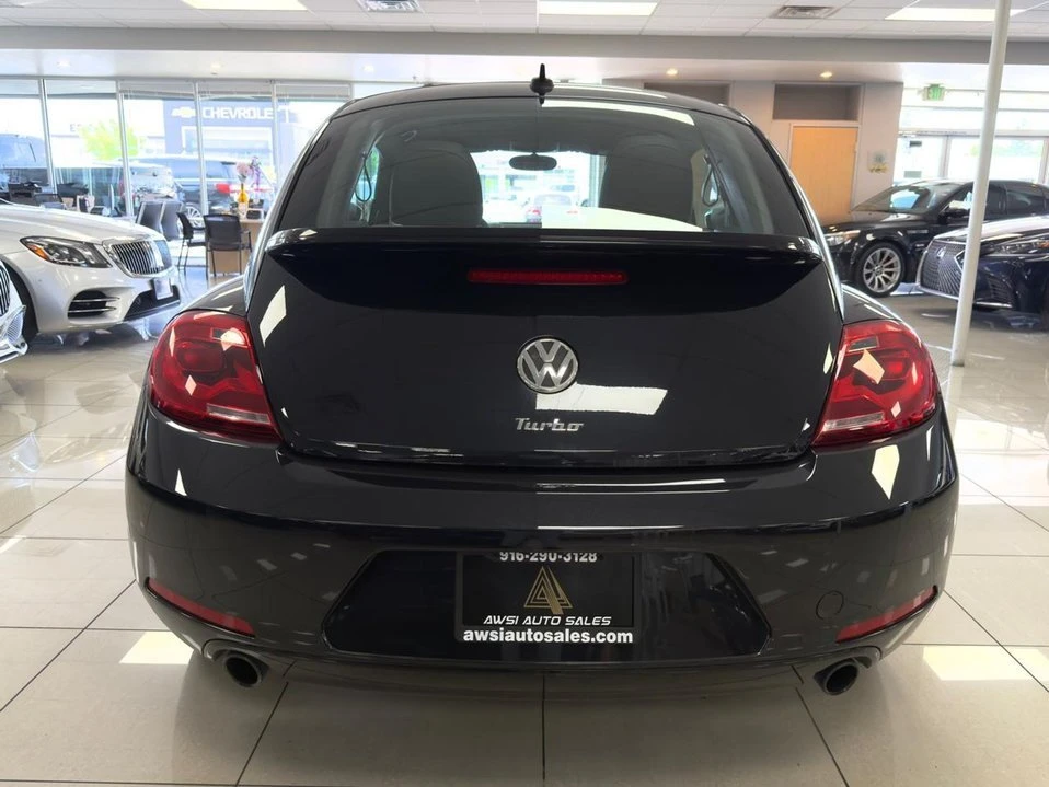 2012 Volkswagen A5 Beetle - Image 8 of 20