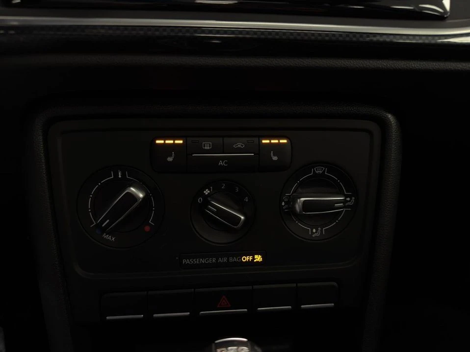 2012 Volkswagen A5 Beetle - Image 18 of 20