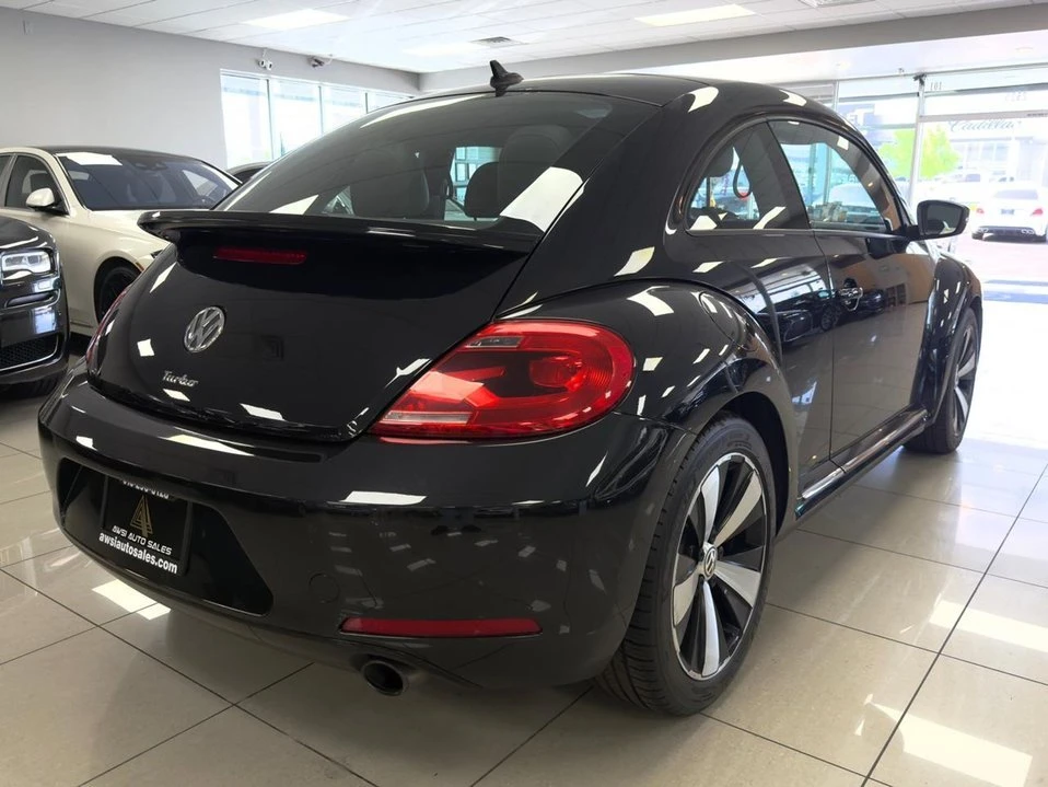 2012 Volkswagen A5 Beetle - Image 9 of 20