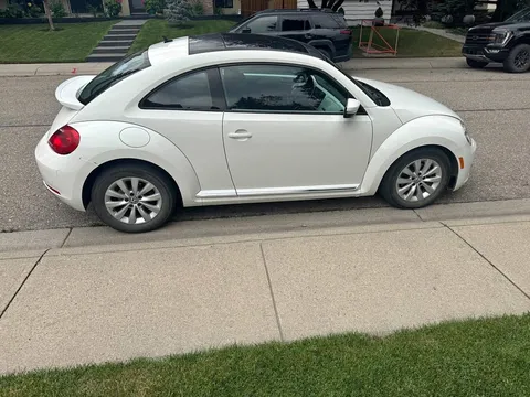2012 Volkswagen Beetle Comfortline