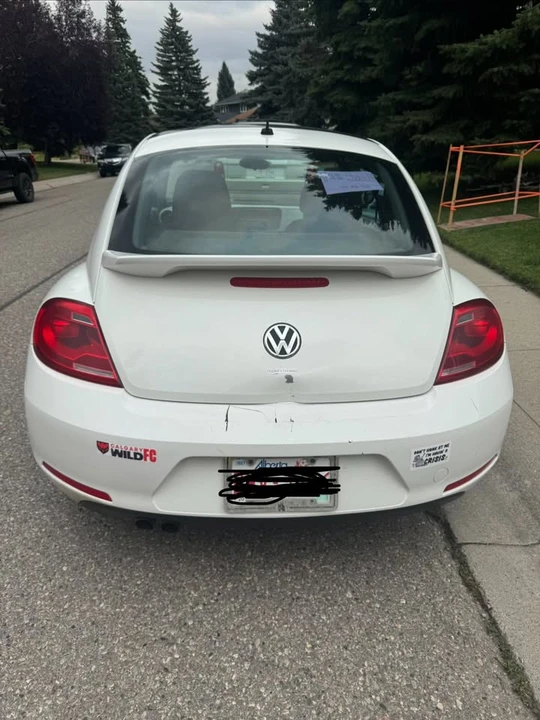 2012 Volkswagen A5 Beetle - Image 2 of 7